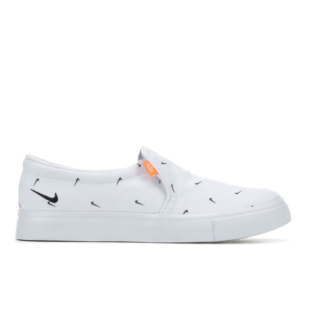 Nike Court Royals AC Slip On